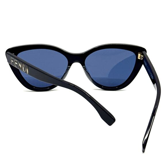 New, FENDI Sunglasses FE40087U 01V Authentic - Picture 11 of 12